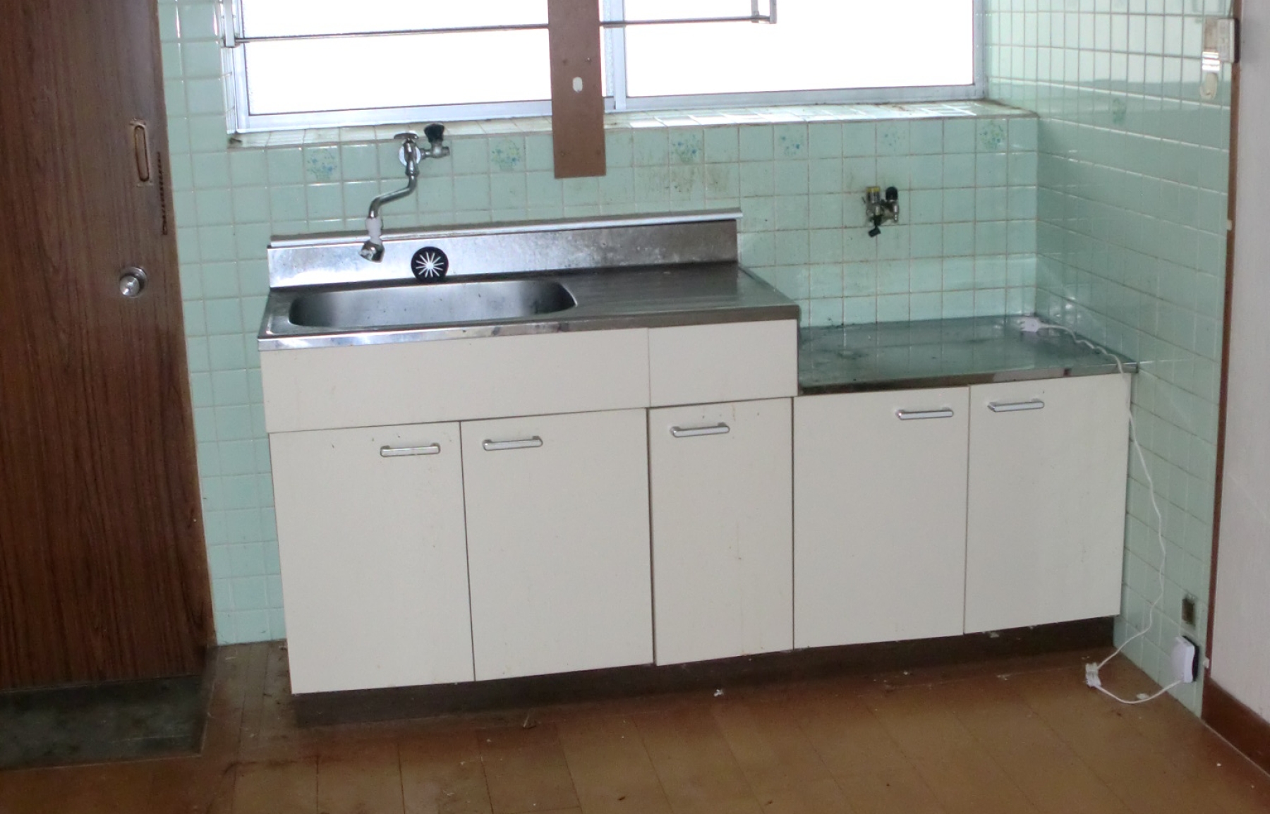 浜田アパート103号の写真